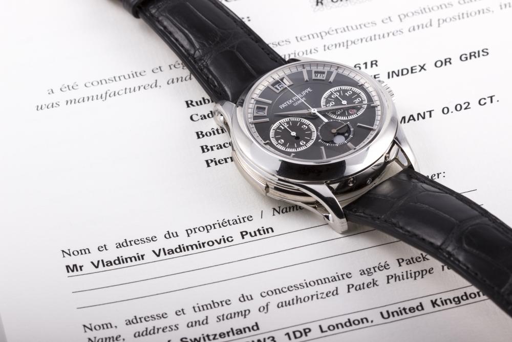 Heads-up on the Watches of Knightsbridge July Auction, which includes a  seriously cool Heuer Monaco, a Patek Philippe Calatrava Ref. 96, a Rolex  Red Submariner and Tudor Snowflake – BEXSONN