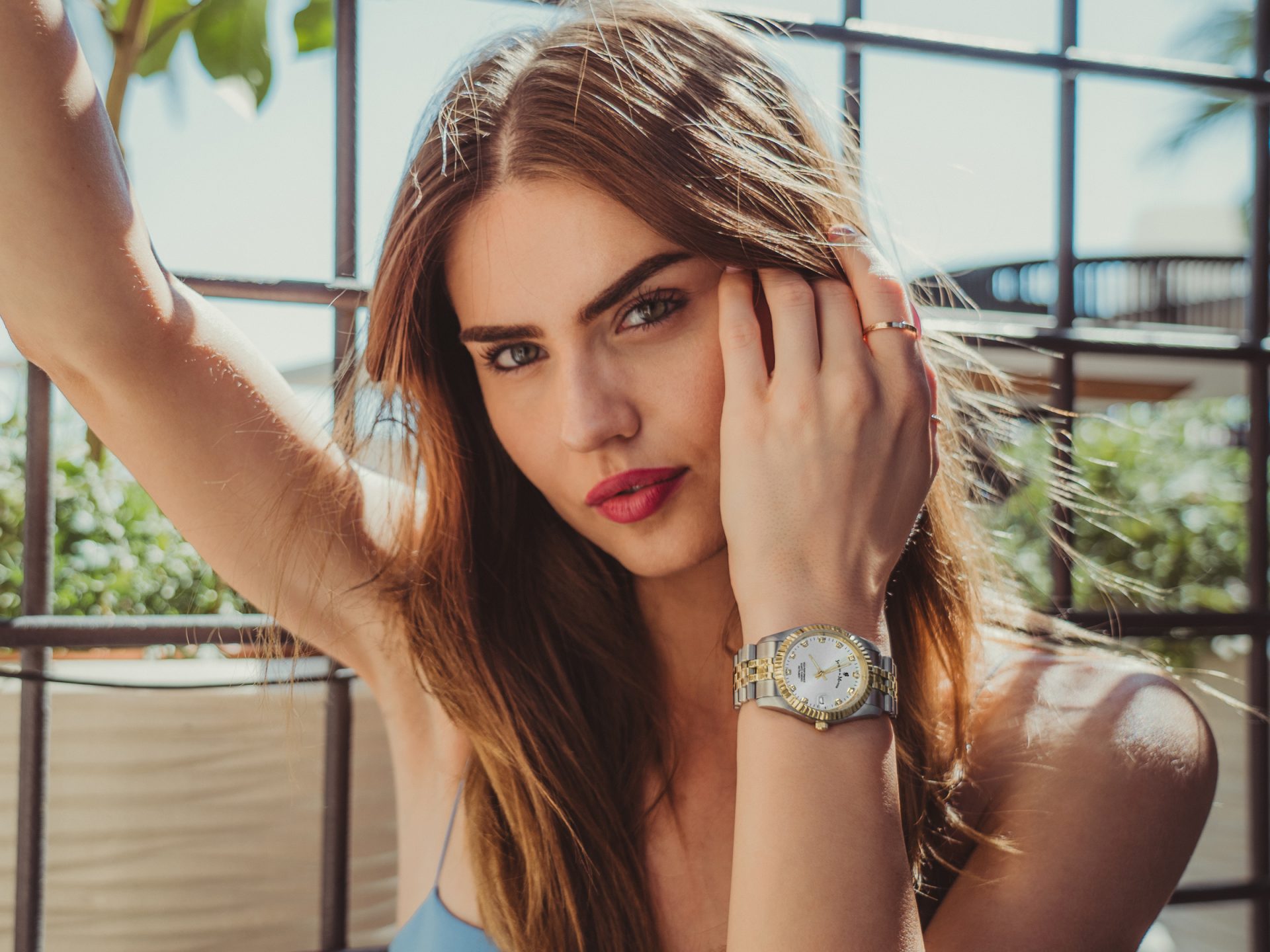 Peers Hardy pivots back into quartz alongside its successful smartwatch